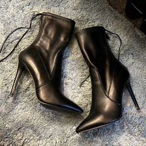 Pretty little thing heel boots